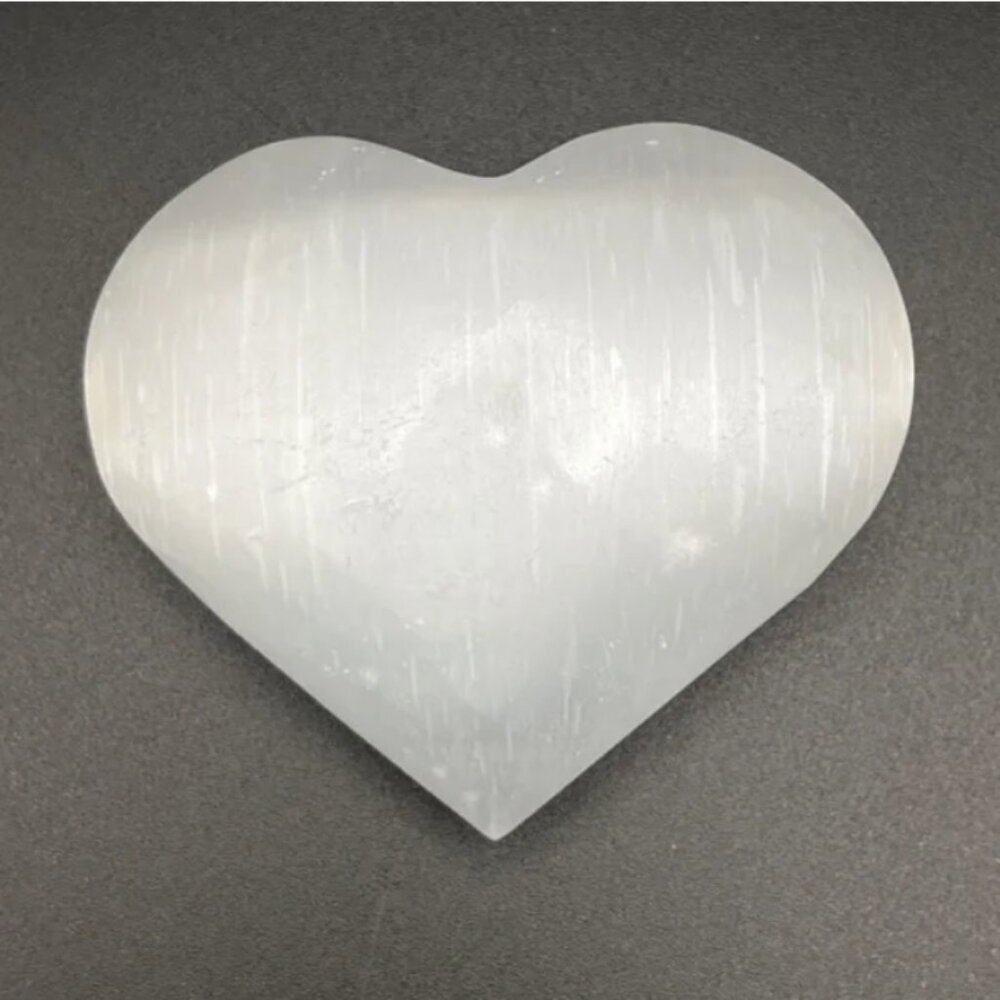 PRICE IS FIRM - Selenite Satin Spar Celtic Weave Etched Hand Carved Heart - Picture 5 of 6